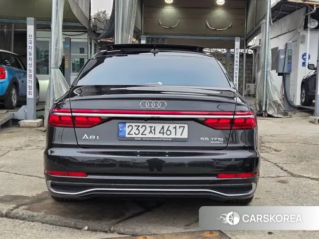 Audi A8 (D5) 2023 Черный из Кореи, фото 3