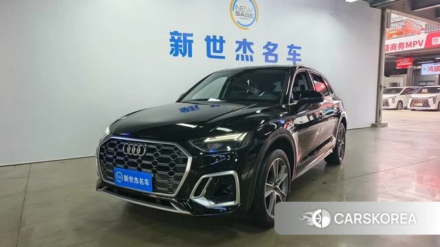 Audi Q5L 2022 Черный из Китая, фото 5