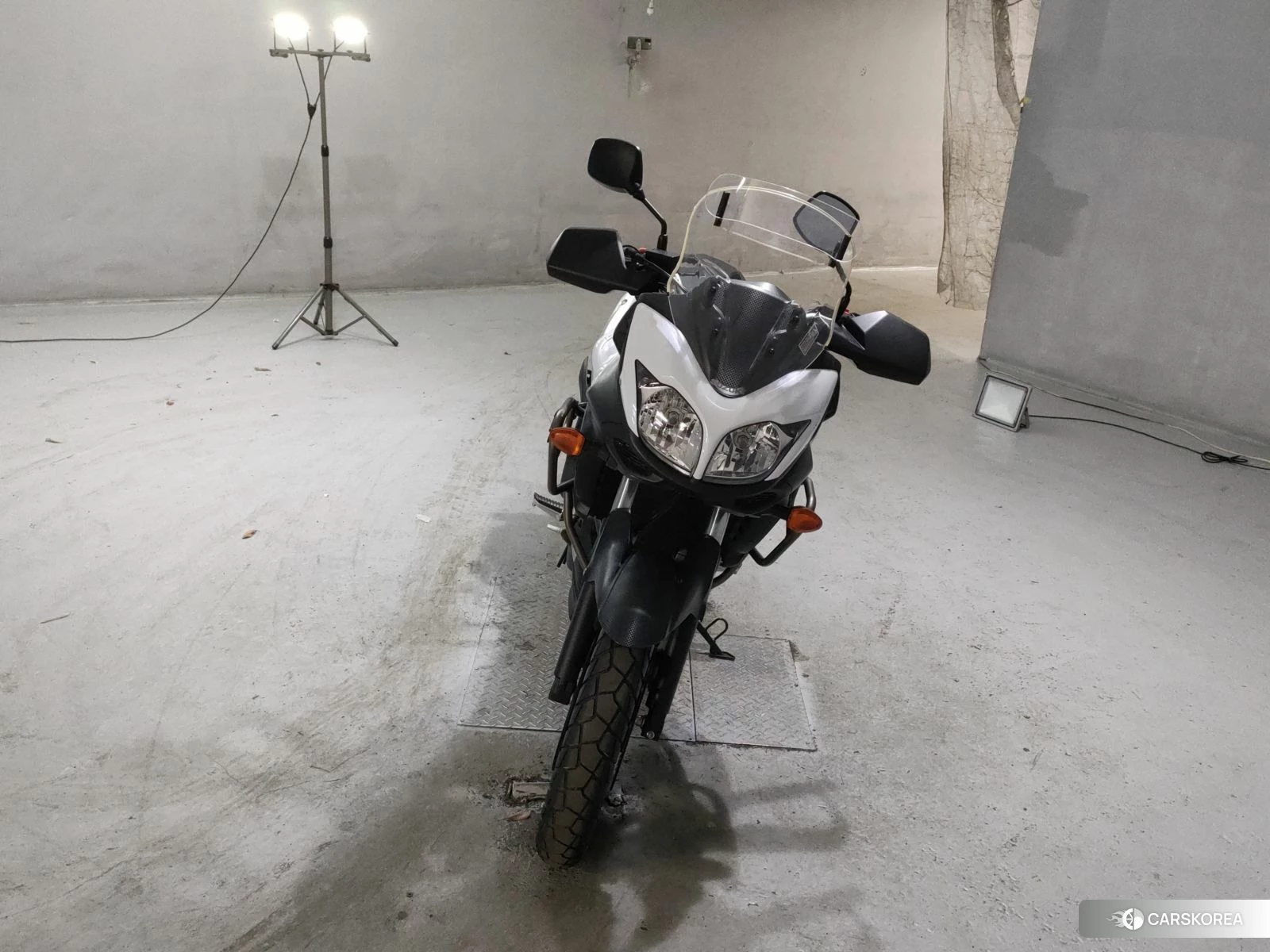 Проданный Suzuki V-STROM 650 DL650 2013 из Японии, фото 4