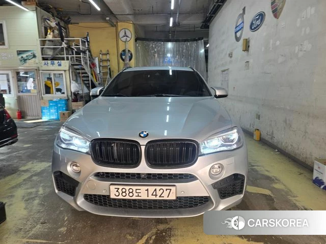 BMW X6M (F16) 2019 Небесно-голубой из Кореи, фото 3