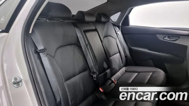 Kia Come New K3 id 2764316 из Кореи 13