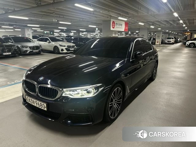 BMW 5 Series (G30) id 4203167 из Кореи 13