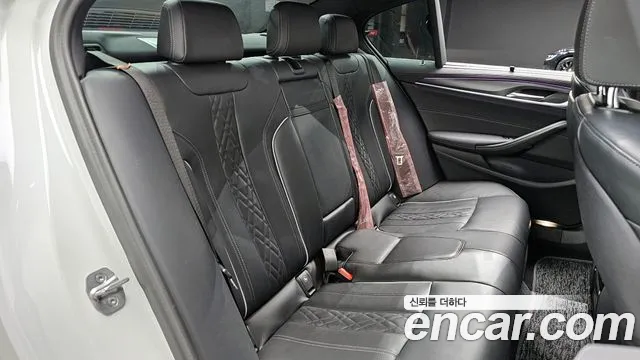 BMW 5 Series (G30) id 2659246 из Кореи 13