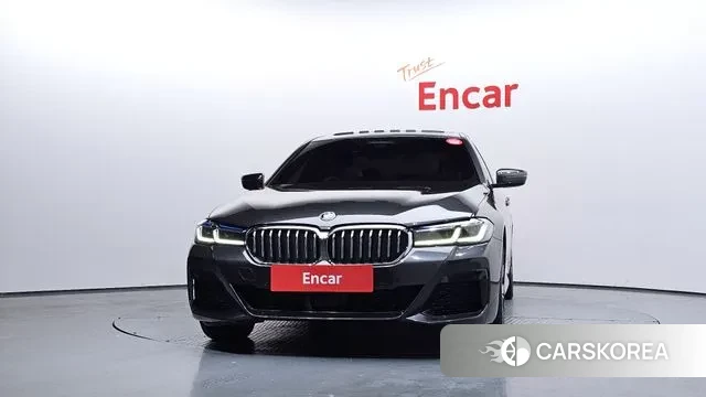 BMW 5 Series (G30) id 3468329 из Кореи 13