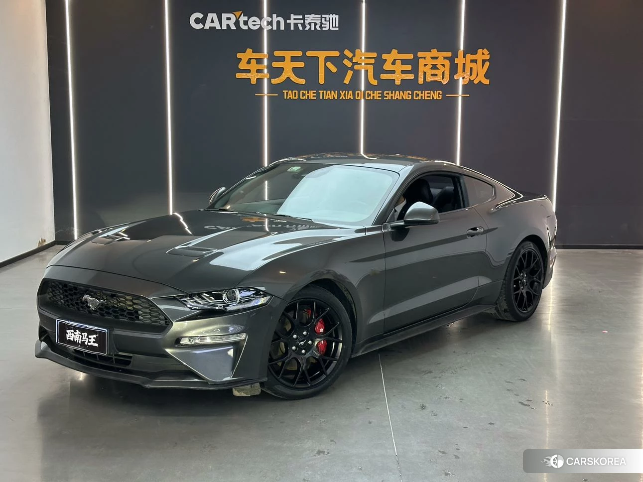 Ford Mustang 2020 Темно-серый из Китая, фото 3