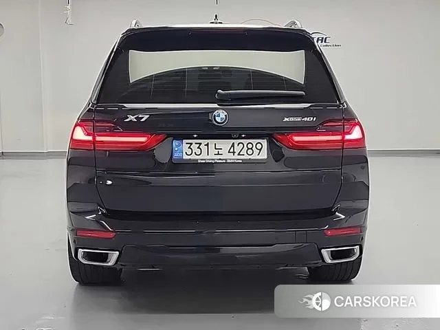 BMW X7 (G07) 2022 Черный из Кореи, фото 3