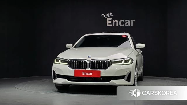 BMW 5 Series (G30) id 4528423 из Кореи 23