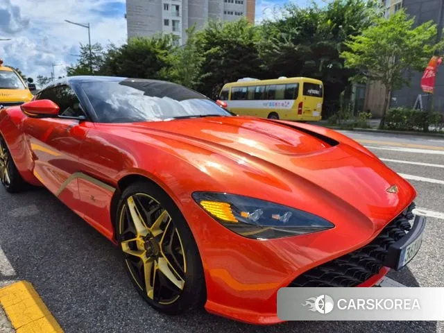 Aston Martin DBS id 2911839 из Кореи 13