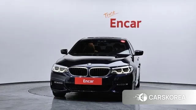 BMW 5 Series (G30) id 3737315 из Кореи 13