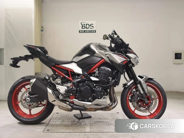 Kawasaki Z900 2023 из Японии
