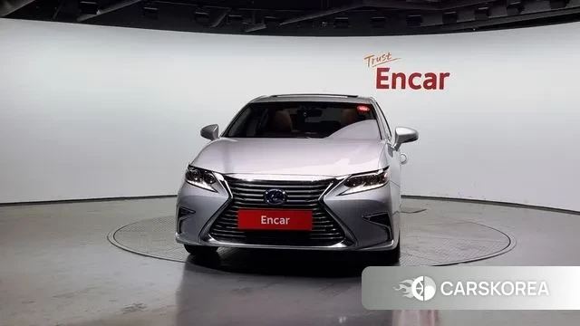 Lexus New ES300h id 3009355 из Кореи 13