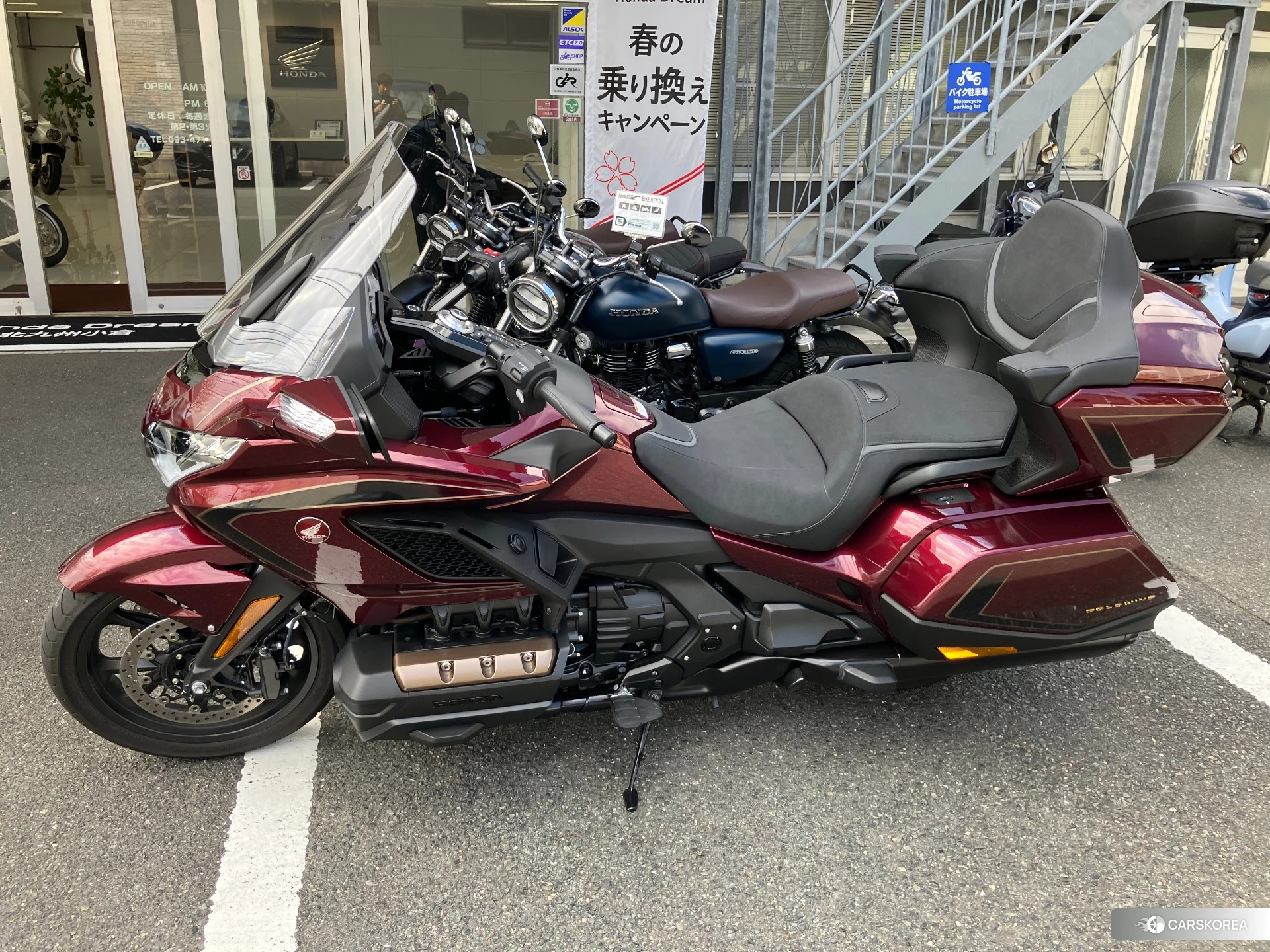 Проданный Honda GL1800 TOUR DCT id 3948156 из Японии, фото 2