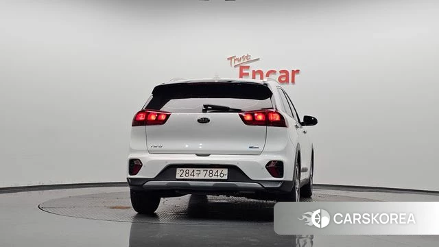 Kia The New Niro id 4923579 из Кореи 23