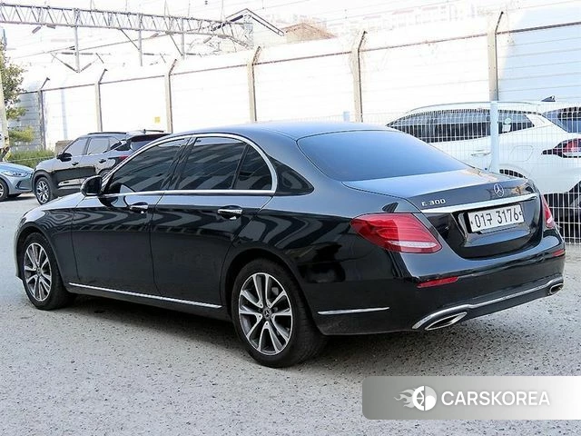 Mercedes-Benz E-Class W213 id 3808447 из Кореи 13