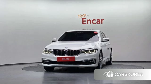 BMW 5 Series (G30) id 4410695 из Кореи 23