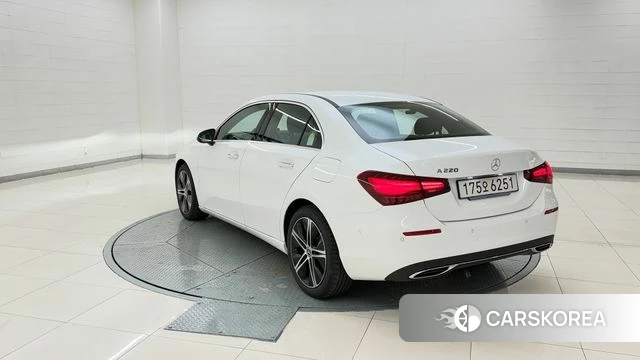 Mercedes-Benz A-Class W177 id 4468402 из Кореи 13