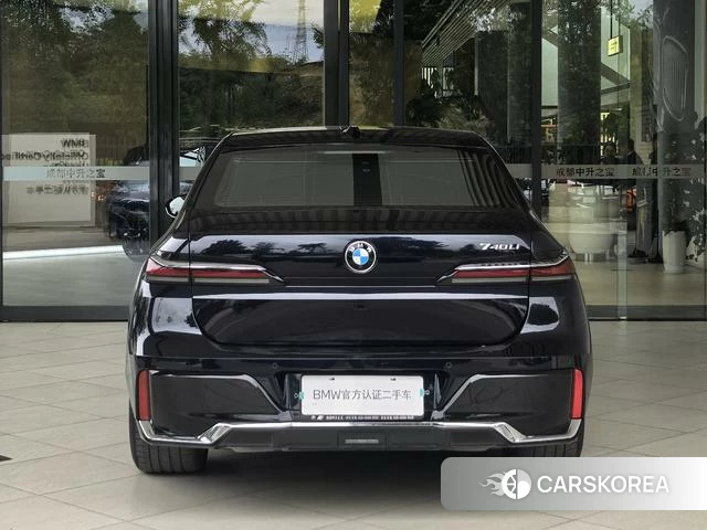 BMW 7 series 2024 Черный из Китая, фото 4