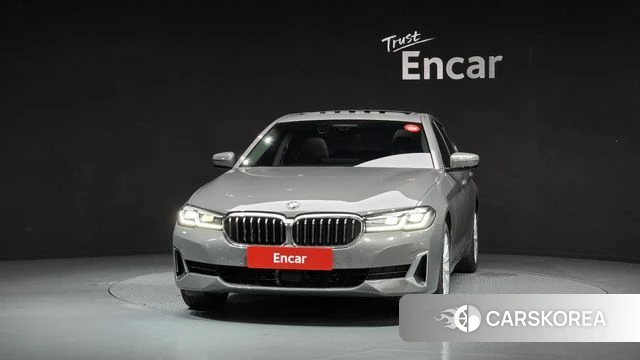 BMW 5 Series (G30) id 4562452 из Кореи 13