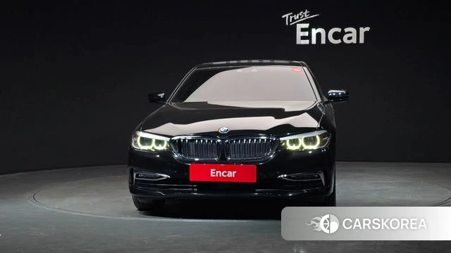 BMW 5 Series (G30) id 3937042 из Кореи 13