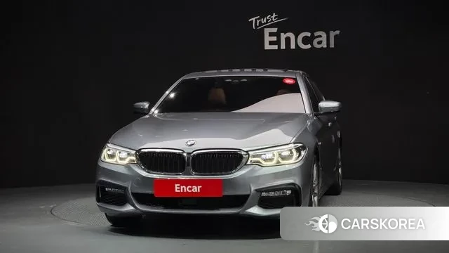 BMW 5 Series (G30) id 3703930 из Кореи 13