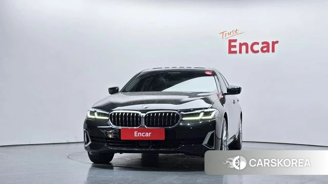 BMW 5 Series (G30) id 3840162 из Кореи 13