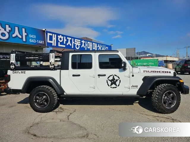 Jeep Gladiator (JT) id 3615863 из Кореи 13