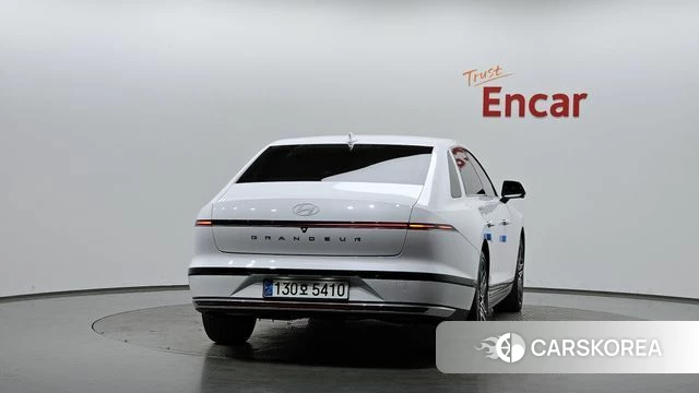 Hyundai Grandeur Hybrid (GN7) id 4017448 из Кореи 13