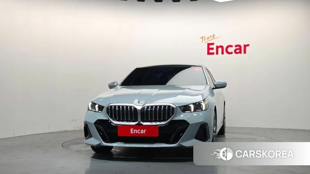BMW 5 Series (G60) id 4686377 из Кореи 23
