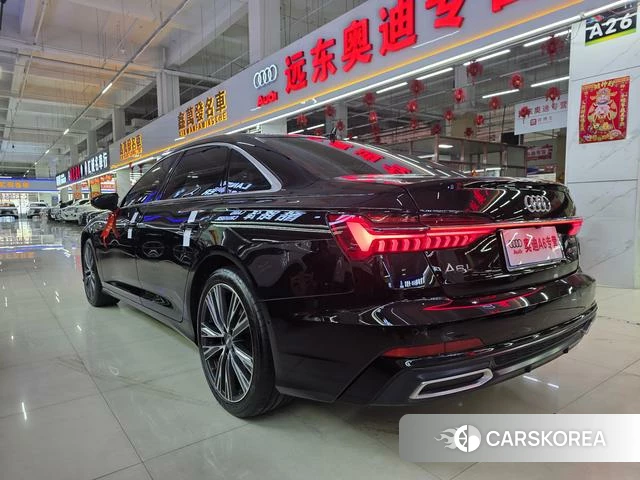 Audi A6L 2021 Черный из Китая, фото 3