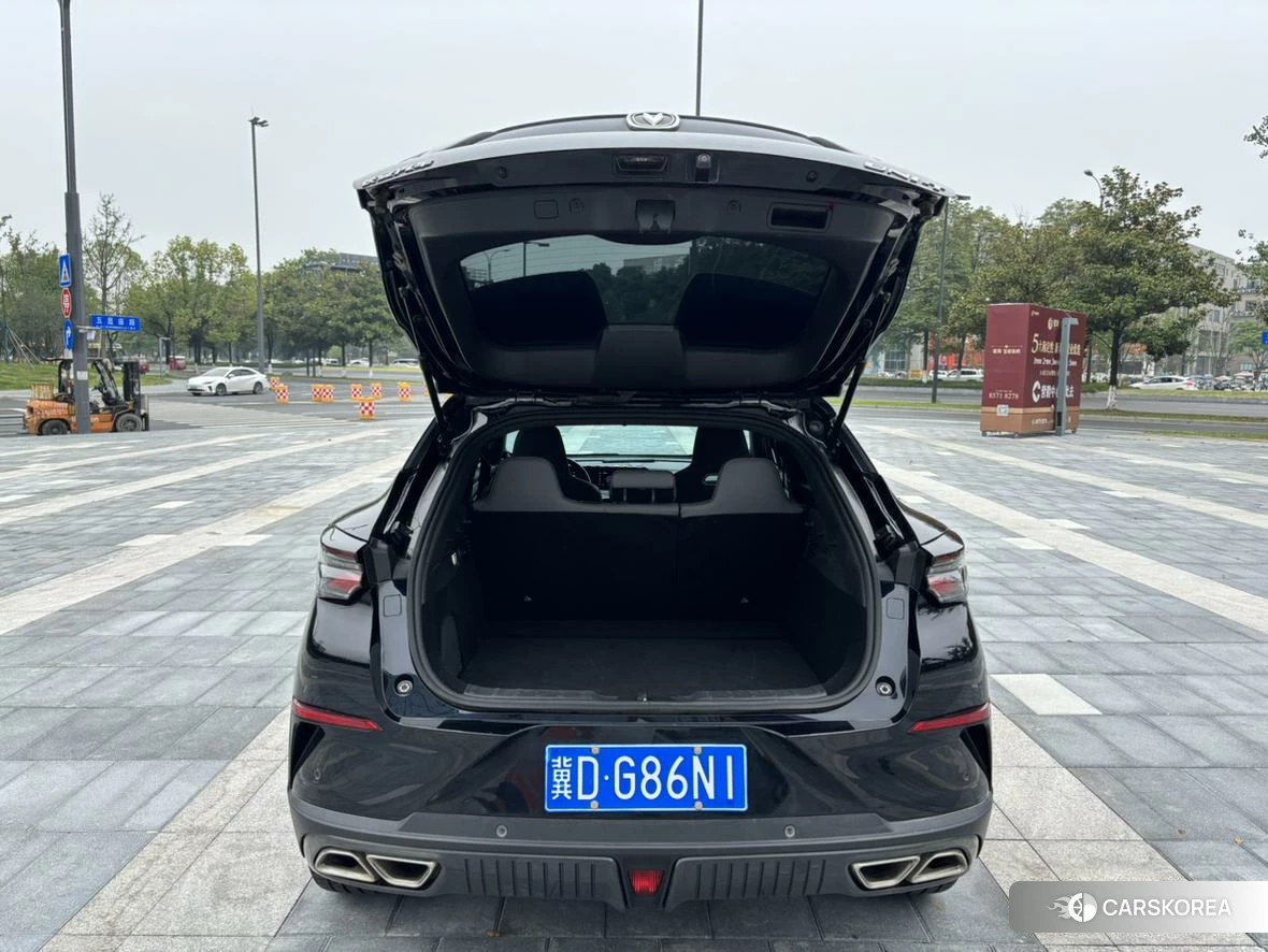 Chang'an UNI-T id 4461397 из Китая 23