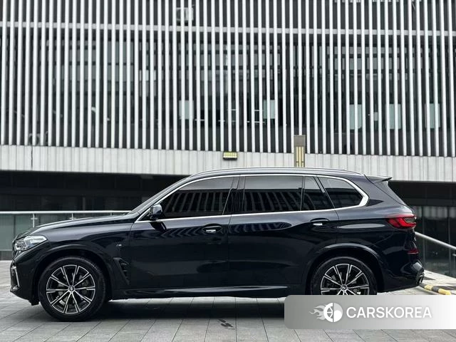 BMW X5 2023 Черный из Китая, фото 3