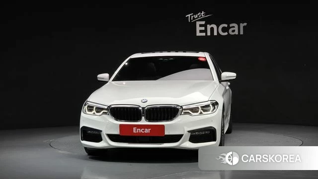 BMW 5 Series (G30) id 4520108 из Кореи 23