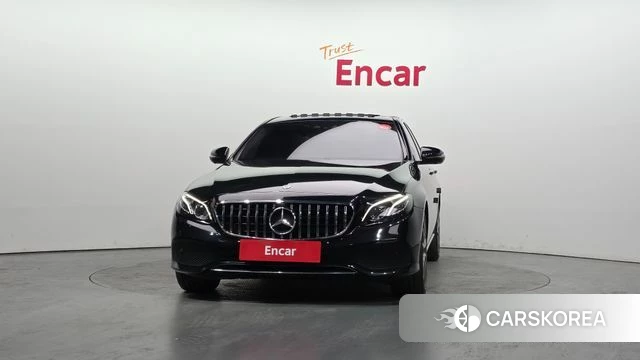 Mercedes-Benz E-Class W213 id 4251176 из Кореи 13