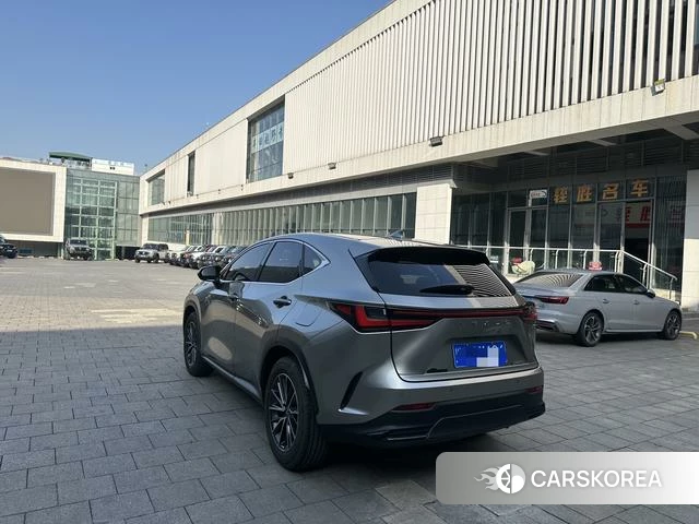 Lexus NX id 4262113 из Китая 10