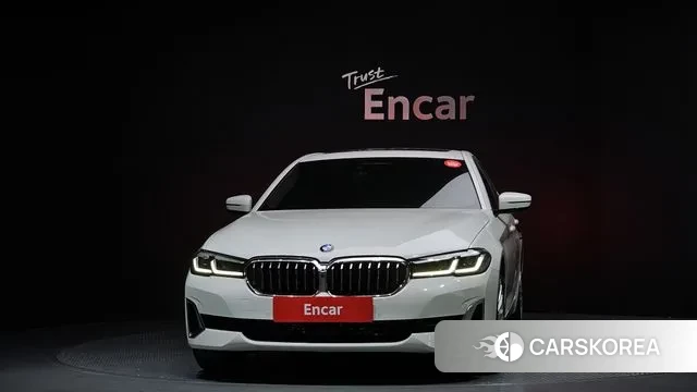 BMW 5 Series (G30) id 3028034 из Кореи 13