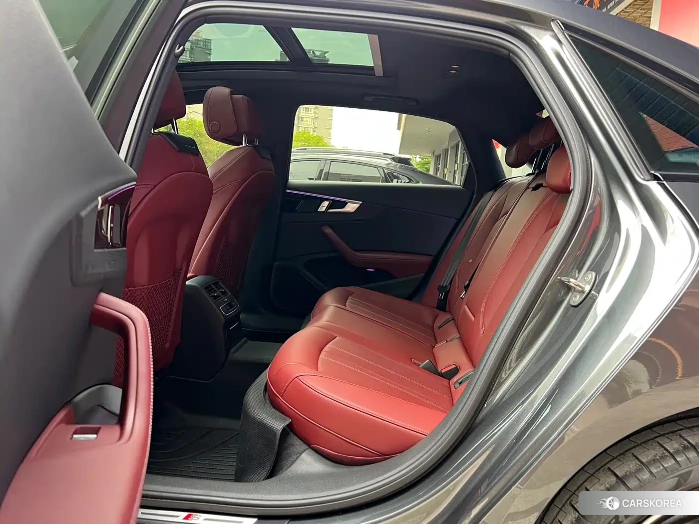 Audi A4L id 4644449 из Китая 23