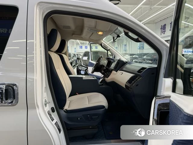 Toyota Hiace id 3957788 из Китая 20