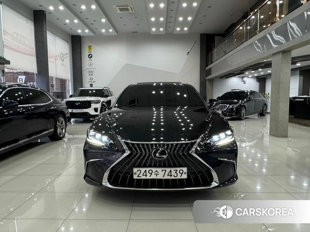 Lexus ES300h 7th generation id 4421824 из Кореи 13