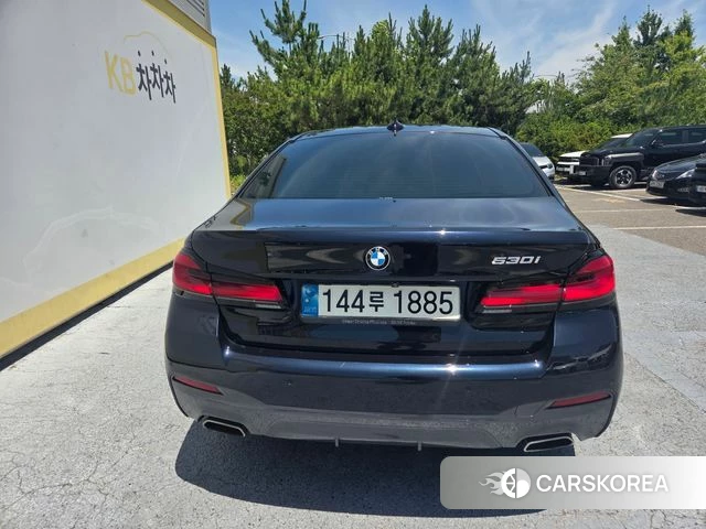 BMW 5 Series (G30) id 4676469 из Кореи 11