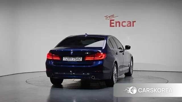 BMW 5 Series (G30) id 3356524 из Кореи 13