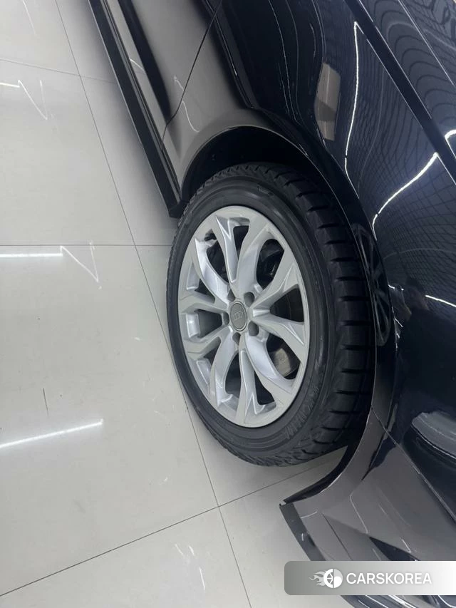 Audi A6L 2019 Черный из Китая, фото 3
