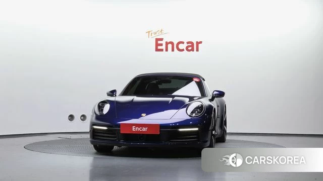 Porsche 911(992) id 4292092 из Кореи 13