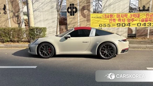 Porsche 911(992) 2021 Белый из Кореи, фото 3