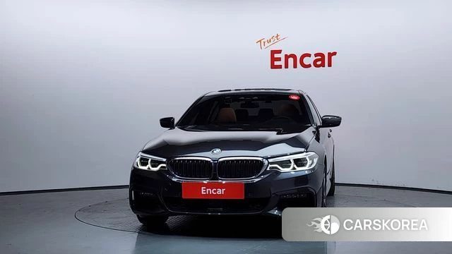 BMW 5 Series (G30) id 3924401 из Кореи 13