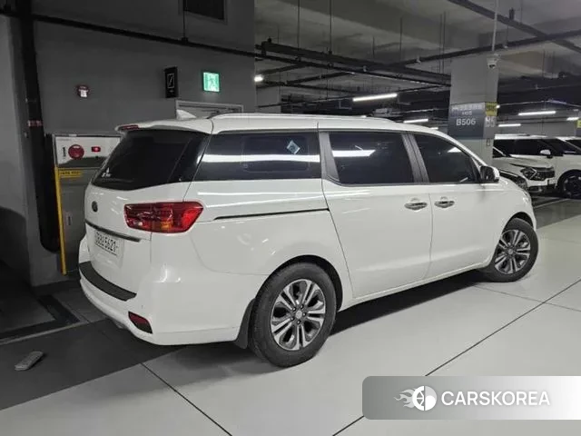 Kia The New Carnival 2020 Белый из Кореи, фото 3