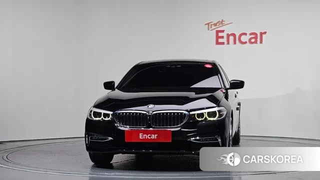 BMW 5 Series (G30) id 3434034 из Кореи 13