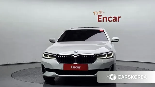 BMW 5 Series (G30) id 3586147 из Кореи 13