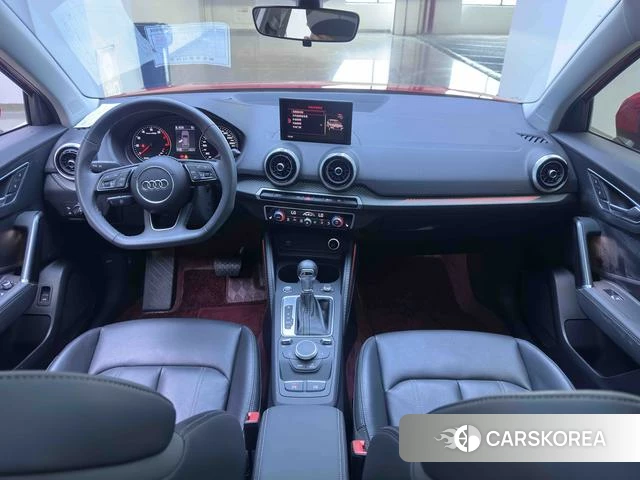 Audi Q2L id 4374521 из Китая 14