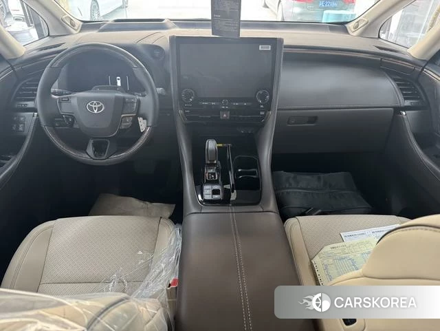 Toyota Elfa 2024 Белый из Китая, фото 4