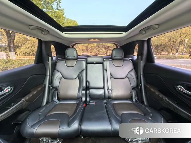 Jeep Free light id 4209795 из Китая 23